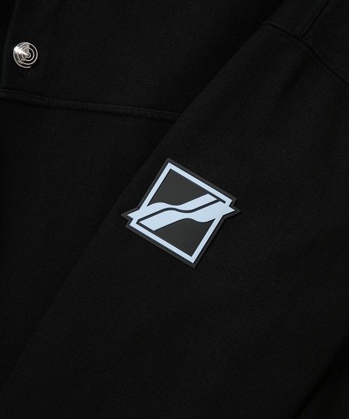 WE11DONE(ウェルダン)の「BLACK LOGO WAPPEN BUTTON SWEATSHIR(スウェット・メンズ・ブラック・S/M)」の2枚目の写真