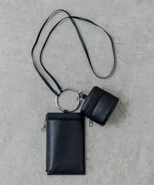 RASVOA（ラスボア）の「マルチイヤホンポーチ付スマフォショルダー（ショルダーバッグ・レディース・ブラック/シルバー・FREE）」の11枚目の写真