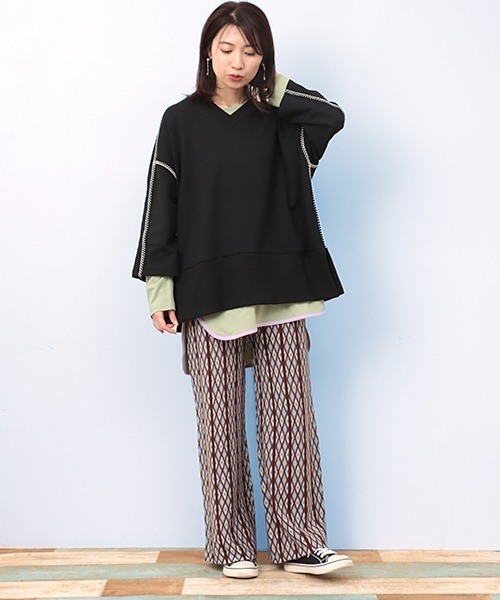 チチカカ（チチカカ）の「ロゴパッチロングＴシャツ（Tシャツ/カットソー・レディース・ホワイト/ブラック/カーキ・FREE）」の8枚目の写真