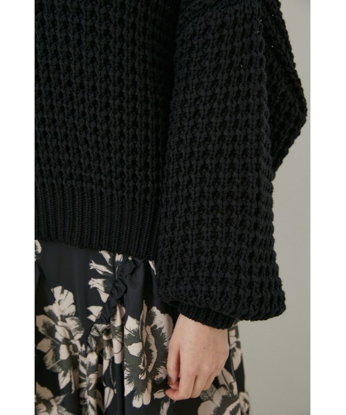 rienda(リエンダ)の「ワッフルVネックニットトップス(ニット/セーター・レディース・ブラック/ピンク/グリーン/アイボリー・FREE)」の11枚目の写真