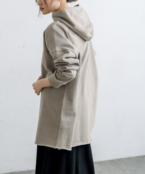 PUAL CE CIN（ピュアルセシン）の「裏起毛ロゴプリントパーカー（パーカー・レディース・ベージュ/グリーン/ナチュラル/チャコール・FREE）」の14枚目の写真