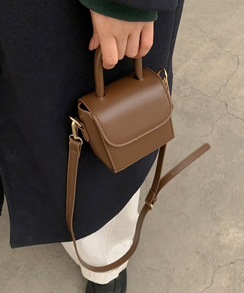 aimoha（アイモハ）の「フェイクレザー ミニショルダーバッグ (LV)（ショルダーバッグ・レディース・チョコ/グリーン/ブラック/イエロー/ホワイト・FREE）」の17枚目の写真