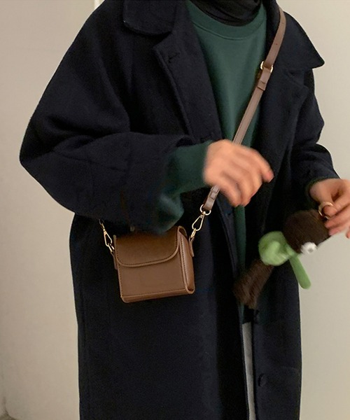 aimoha（アイモハ）の「フェイクレザー ミニショルダーバッグ (LV)（ショルダーバッグ・レディース・チョコ/グリーン/ブラック/イエロー/ホワイト・FREE）」の18枚目の写真