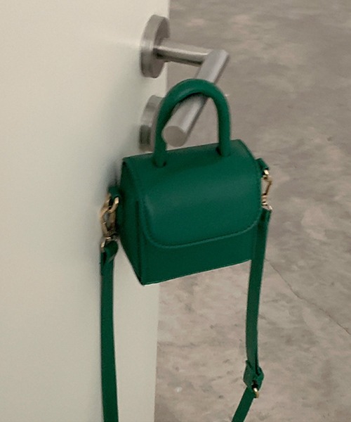 aimoha（アイモハ）の「フェイクレザー ミニショルダーバッグ (LV)（ショルダーバッグ・レディース・チョコ/グリーン/ブラック/イエロー/ホワイト・FREE）」の20枚目の写真