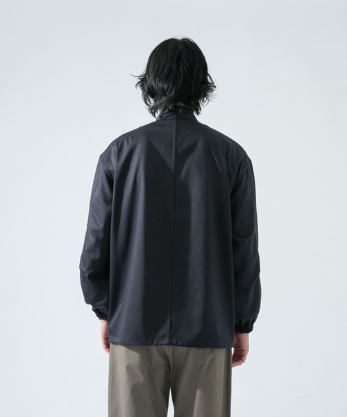 URBAN RESEARCH ROSSO MEN（アーバンリサーチロッソメン）の「ハイブリッドボンディングスタンドブルゾン『セットアップ対応』（ブルゾン・メンズ・ブラック/ネイビー・MEDIUM/LARGE）」の14枚目の写真