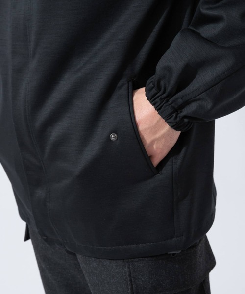 URBAN RESEARCH ROSSO MEN（アーバンリサーチロッソメン）の「ハイブリッドボンディングスタンドブルゾン『セットアップ対応』（ブルゾン・メンズ・ブラック/ネイビー・MEDIUM/LARGE）」の18枚目の写真