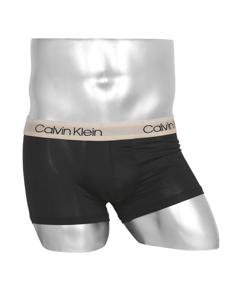 Calvin Klein Underwear（カルバンクラインアンダーウェア）の「Calvin Klein カルバンクライン MICRO STRETCH メンズ ローライズ ボクサーパンツ 男性 下着（ボクサーパンツ・メンズ・ブラック/ネイビー/ブルー/ブルー系3/ブラック系その他/ブラック系その他2/ブラック系その他3/レッド/グレー/ブラック系その他5/ブラック系1/ブラック系/ブラック系その他7/ブラック系その他4/ブラック系その他6/イエロー/グリーン/ネイビー系/ブルー系その他/ブラウン系その他/レッド系その他/ベージュ/パープル/ブラック系3/ベージュ系その他/ベージュ系その他2/ブラック系4/ブラウン系その他2/レッド系その他2/ブラック系5/ブラック系6/ブラック系7/グレー系その他/ブラック系2/ブルー系その他2/ブルー系その他3/ブルー系その他4/ブラック系8/グレー系その他2/Black/オリーブ/ネイビー系1/レッド系その他3/グレー系その他3/ブルー系その他6・SMALL/MEDIUM/LARGE/X-LARGE）」の17枚目の写真