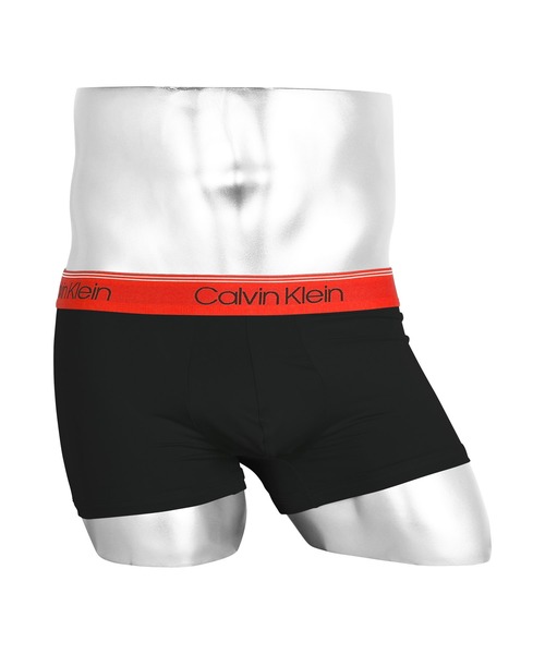 Calvin Klein Underwear（カルバンクラインアンダーウェア）の「Calvin Klein カルバンクライン MICRO STRETCH メンズ ローライズ ボクサーパンツ 男性 下着（ボクサーパンツ・メンズ・ブラック/ネイビー/ブルー/ブルー系3/ブラック系その他/ブラック系その他2/ブラック系その他3/レッド/グレー/ブラック系その他5/ブラック系1/ブラック系/ブラック系その他7/ブラック系その他4/ブラック系その他6/イエロー/グリーン/ネイビー系/ブルー系その他/ブラウン系その他/レッド系その他/ベージュ/パープル/ブラック系3/ベージュ系その他/ベージュ系その他2/ブラック系4/ブラウン系その他2/レッド系その他2/ブラック系5/ブラック系6/ブラック系7/グレー系その他/ブラック系2/ブルー系その他2/ブルー系その他3/ブルー系その他4/ブラック系8/グレー系その他2/Black/オリーブ/ネイビー系1/レッド系その他3/グレー系その他3/ブルー系その他6・SMALL/MEDIUM/LARGE/X-LARGE）」の8枚目の写真