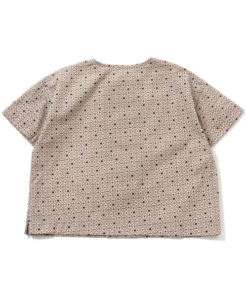 Ampersand（アンパサンド）の「premier ダブルボタンノーカラー半袖シャツ（シャツ/ブラウス・キッズ・ベージュ/イエロー/ブラウン/グリーン/グレー・100/120/70/80/130/90/140/110）」の18枚目の写真