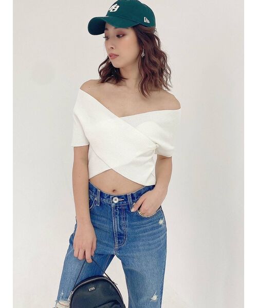 GYDA(ジェイダ)の「2WAYカシュクールニット TOPS(ニット/セーター・レディース・ブラック/オフホワイト/ライトグリーン・FREE)」の8枚目の写真