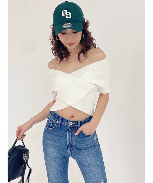 GYDA(ジェイダ)の「2WAYカシュクールニット TOPS(ニット/セーター・レディース・ブラック/オフホワイト/ライトグリーン・FREE)」の12枚目の写真