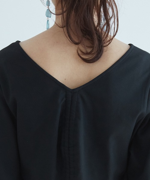 vis-`a-vis(ビサビ)の「【WEB限定】【洗える】リネンライクバックリボンワンピース(ワンピース・レディース・ブラック/グリーン系その他/キナリ・FREE)」の8枚目の写真