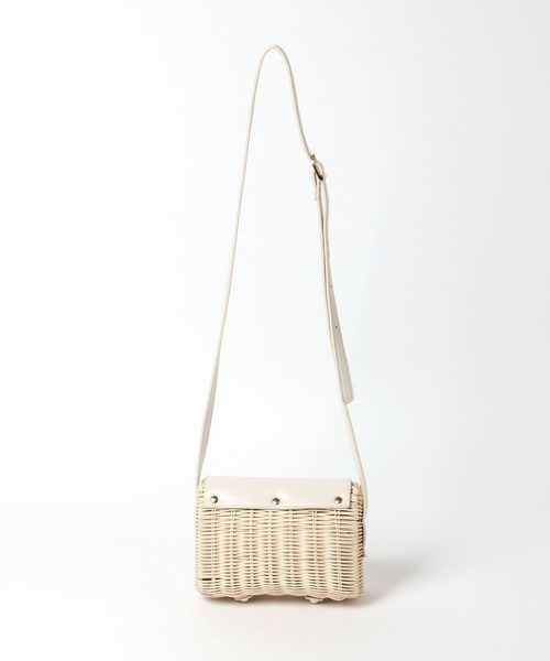 LEPSIM（レプシィム）の「ラタンミニショルダー　263009（かごバッグ・レディース・ブラック/オフホワイト・ONE SIZE）」の8枚目の写真