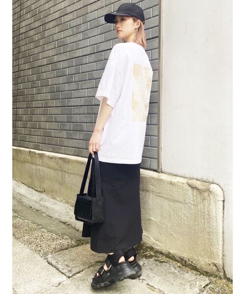 PUMA（プーマ）の「【MURUA×PUMA】シークレットロゴユニセックスTee（Tシャツ/カットソー・レディース・ホワイト/ブラック・FREE）」の13枚目の写真