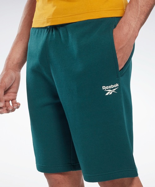 Reebok(リーボック)の「アイデンティティ フリース ショーツ / Identity Fleece Shorts(その他パンツ・メンズ・グリーン/ブラック・XXX-LARGE/X-LARGE/SMALL/XX-LARGE/X-SMALL/MEDIUM/LARGE)」の4枚目の写真