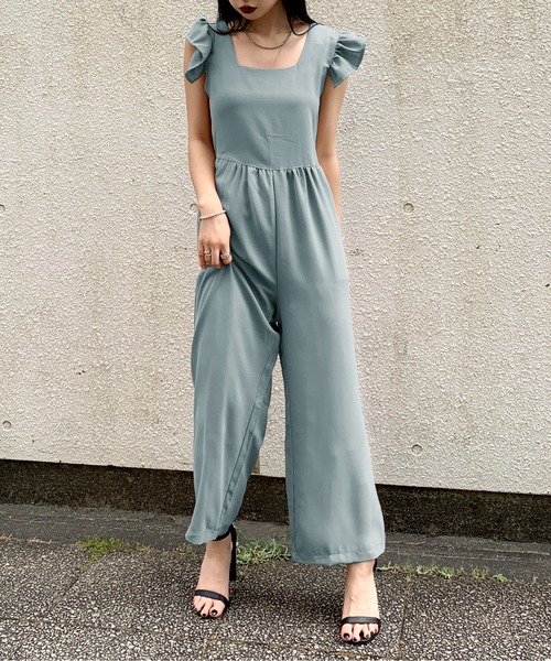 LVEU.(ラブユ.)の「【ZOZOTOWN限定】Frill design combination/フリルデザインコンビネゾン(サロペット/オーバーオール・レディース・ブラック/サックスブルー・FREE)」の3枚目の写真