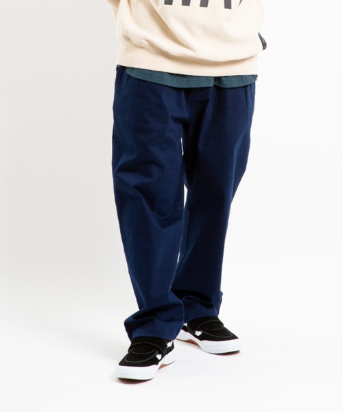 430(フォーサーティ)の「【430】BT CHINO(チノパンツ・メンズ・ベージュ/ネイビー/ブラック・2/3/1)」の3枚目の写真