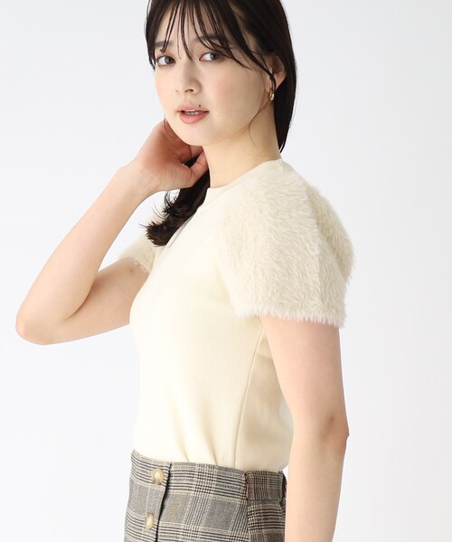 index（インデックス）の「◆【WEB限定アイテム】フェイクファースリーブニット（ニット/セーター・レディース・ブラック/サンドベージュ/オフホワイト・40/38/42/36）」の18枚目の写真