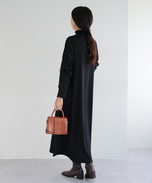 DISCOAT(ディスコート)の「【WEB限定】リブタートルワンピース(ワンピース・レディース・ブラック/ライトグレー/ブラウン・FREE)」の16枚目の写真