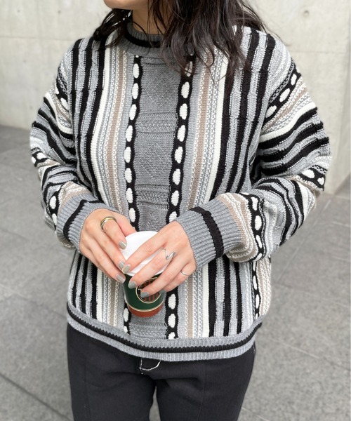 Meli rich(メリーリッチ)の「レトロ90's。3Dジャガードニット(ニット/セーター・レディース・アイボリー系/ブラウン系/グレー系・MEDIUM)」の2枚目の写真