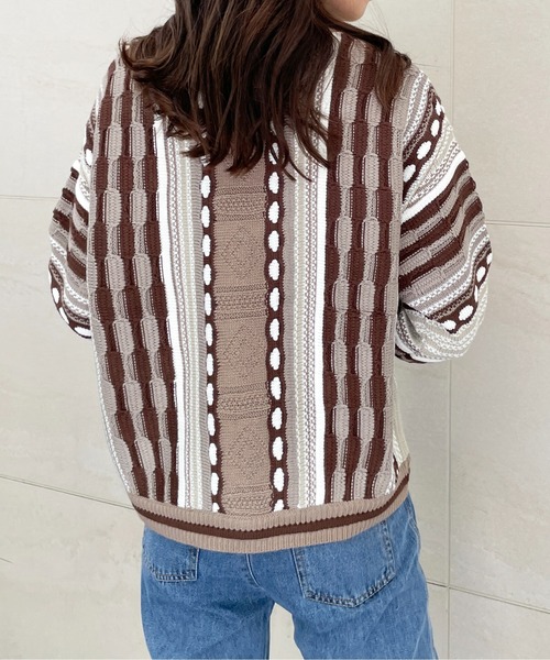 Meli rich(メリーリッチ)の「レトロ90's。3Dジャガードニット(ニット/セーター・レディース・アイボリー系/ブラウン系/グレー系・MEDIUM)」の4枚目の写真