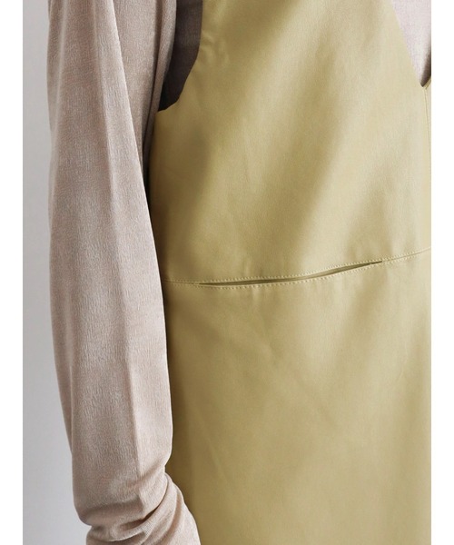 KBF(ケイビーエフ)の「KBF フェイクレザージャンスカ(ジャンパースカート・レディース・ベージュ/その他6/ブラック・FREE)」の13枚目の写真