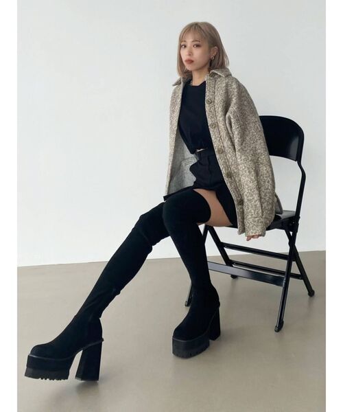 EMODA（エモダ）の「ウエストギャザーショートスウェット（スウェット・レディース・ブラック/ホワイト/レッド・FREE）」の11枚目の写真