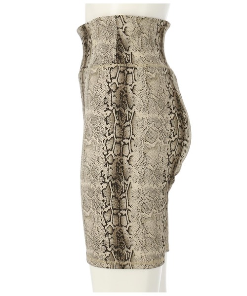 ANAP（アナップ）の「柄バイカーレギンス（レギンス/スパッツ・レディース・その他/ホワイト×ブラック・FREE）」の14枚目の写真