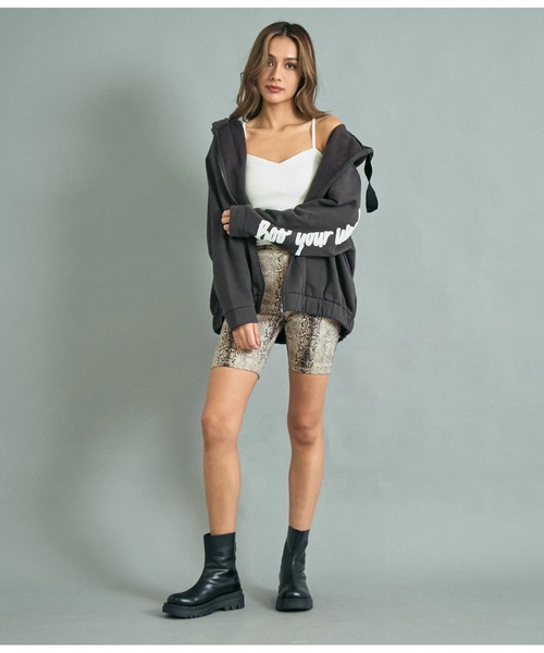 ANAP（アナップ）の「柄バイカーレギンス（レギンス/スパッツ・レディース・その他/ホワイト×ブラック・FREE）」の3枚目の写真