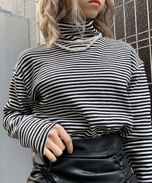 Figments(フィグメンツ)の「ボーダーハイネックロンT(Tシャツ/カットソー・レディース・ホワイト・FREE)」の20枚目の写真