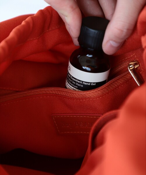 Ray BEAMS（レイビームス）の「Ray BEAMS / ペーパー 編み バッグ（かごバッグ・レディース・ブラック/オレンジ系その他6・ONE SIZE）」の13枚目の写真