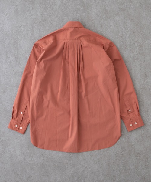 BRICK & SONS（ブリックアンドサンズ）の「リラックスバックプリーツシャツ＜テラコッタ＞（シャツ/ブラウス・メンズ・テラコッタ・LL/S/M/L/XS）」の3枚目の写真