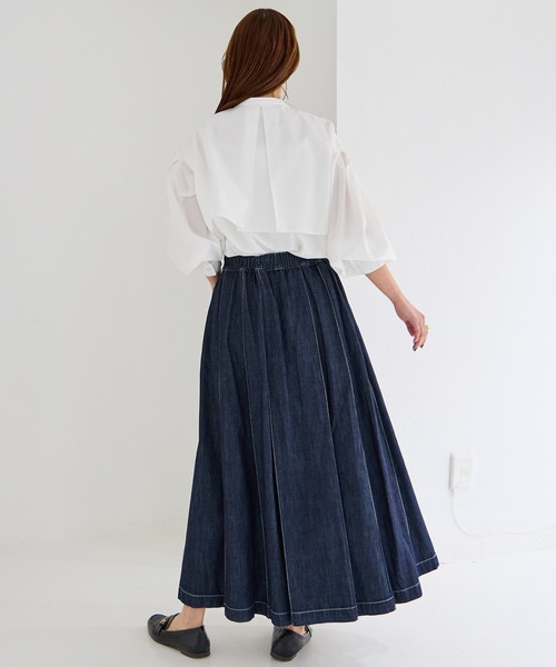 LAVEANGE（ラビアンジェ）の「[洗える]デニムタックプリーツスカート（スカート・レディース・ネイビー・M/LL/3L/4L/5L）」の8枚目の写真