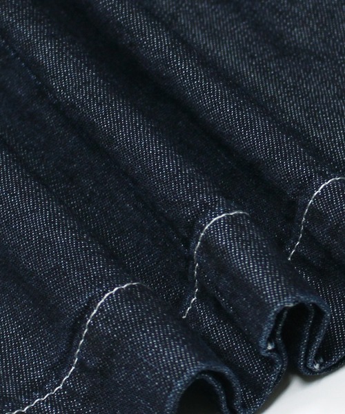 LAVEANGE（ラビアンジェ）の「[洗える]デニムタックプリーツスカート（スカート・レディース・ネイビー・M/LL/3L/4L/5L）」の6枚目の写真