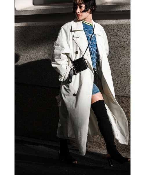 SLY（スライ）の「RYAN JW S/SK-C ライアン ジャストウエスト スカート デニムスカート 台形 セットアップ可能 ミニスカート（デニムスカート・レディース・ライトブルー・2/1/0）」の10枚目の写真