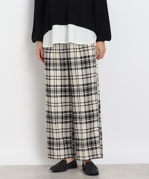 DRESKIP（ドレスキップ）の「◆サラりとした通気性！ワイドパンツ（その他パンツ・レディース・ブラック/ホワイト系4/黄緑系・02/03/04）」の20枚目の写真