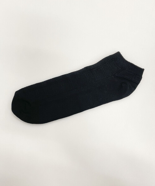 COMME CA ISM（コムサイズム）の「【オンラインストア限定】板チョコ風 アンクルソックス（ソックス/靴下・メンズ・ブラック/ダークブラウン・FREE）」の9枚目の写真