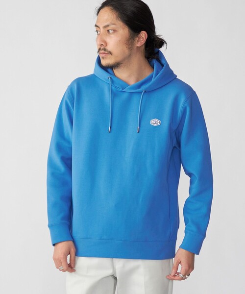 SHIPS（シップス）の「*SHIPS: スタイリッシュ ロゴ ワッペン バルキー ポンチ プルオーバー パーカー 23SS（パーカー・メンズ・チャコールグレー/ライトブルー/ブラック/ラベンダー/ロイヤルブルー・SMALL/MEDIUM/LARGE/X-LARGE）」の4枚目の写真
