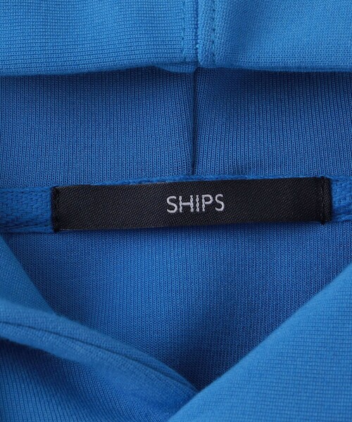 SHIPS（シップス）の「*SHIPS: スタイリッシュ ロゴ ワッペン バルキー ポンチ プルオーバー パーカー 23SS（パーカー・メンズ・チャコールグレー/ライトブルー/ブラック/ラベンダー/ロイヤルブルー・SMALL/MEDIUM/LARGE/X-LARGE）」の6枚目の写真