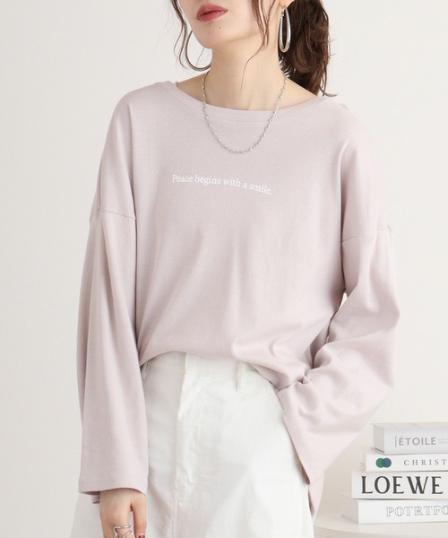 atONE（アットワン）の「atONE ワイドスリーブロゴプリントロンT　長袖（Tシャツ/カットソー・レディース・ホワイト/ブラック/ホワイト系その他/ブラック系その他/ホワイト系その他2/ブラック系その他2/ピンク系その他/ピンクベージュ/ピンク系その他2・F）」の8枚目の写真