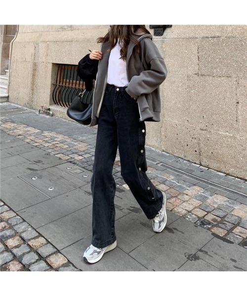 SpRay(スプレイ)の「フェイクサイドボタンデニムパンツ(デニムパンツ・レディース・ブラック/ブルー・LARGE/MEDIUM)」の21枚目の写真