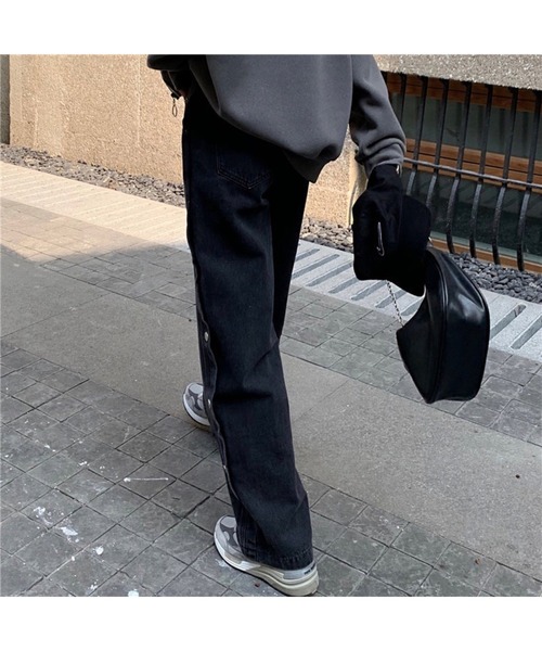 SpRay(スプレイ)の「フェイクサイドボタンデニムパンツ(デニムパンツ・レディース・ブラック/ブルー・LARGE/MEDIUM)」の3枚目の写真