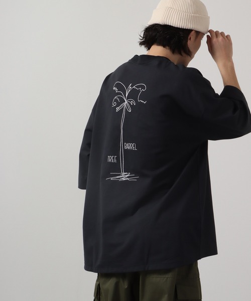 Sunny Smith(サニースミス)の「Sunnysmith 11.6ウルトラヘビーオンス Heavy Smith パームツリー刺繍Tシャツ 半袖(Tシャツ/カットソー・メンズ・チャコール/オフホワイト/レッド・F)」の9枚目の写真