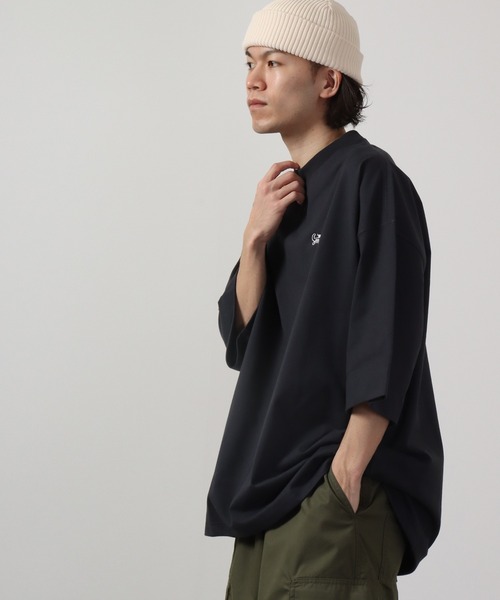 Sunny Smith(サニースミス)の「Sunnysmith 11.6ウルトラヘビーオンス Heavy Smith パームツリー刺繍Tシャツ 半袖(Tシャツ/カットソー・メンズ・チャコール/オフホワイト/レッド・F)」の8枚目の写真