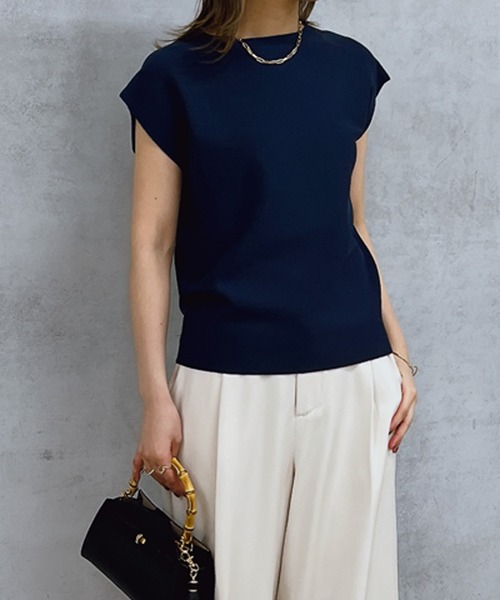 un dix cors（アンディコール）の「麻タックフレンチスリーブニットプルオーバー（ニット/セーター・レディース・ネイビー/オフホワイト/ピンク系その他・FREE）」の3枚目の写真