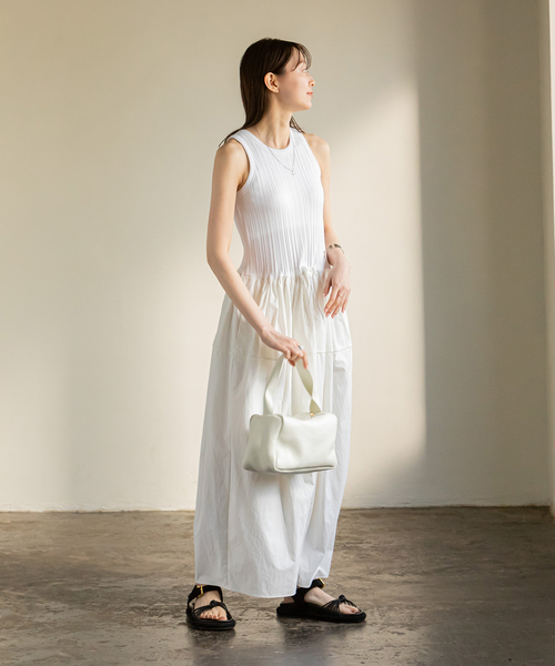 Noble（ノーブル）の「【RIEMPIRE】NICOLETTA（ハンドバッグ・レディース・ブラック/ホワイト・FREE）」の4枚目の写真