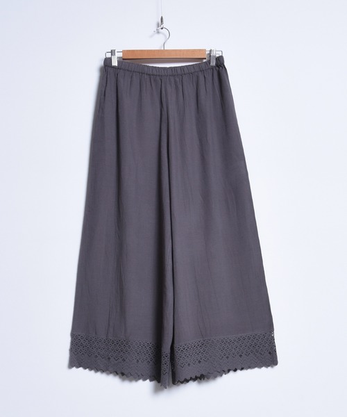 CALIFORNIA OUTFITTERS（カリフォルニア アウトフィッターズ）の「1-【履くだけで透け防止】そのままでも履ける。裾レースがかわいいペチパンツ（インナーウェア/肌着・レディース・アイボリー/スモークグレー/ブラック・ONE SIZE）」の13枚目の写真