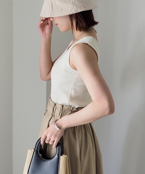 Riberry（リベリー）の「リブニットタンク（タンクトップ・レディース・ピンク/ブラック/オフホワイト・FREE）」の8枚目の写真