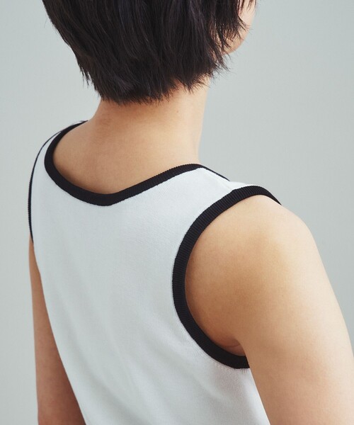 GRACE CLASS(グレースクラス)の「ロゴニットノースリーブ(タンクトップ・レディース・ラベンダー/ホワイト・36)」の22枚目の写真