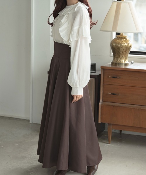 Ambre Ciel(アンブルシエル)の「楊柳フリルブラウス/【WEB/EC限定商品】(シャツ/ブラウス・レディース・ライトベージュ/ブラック/オフホワイト・FREE)」の7枚目の写真